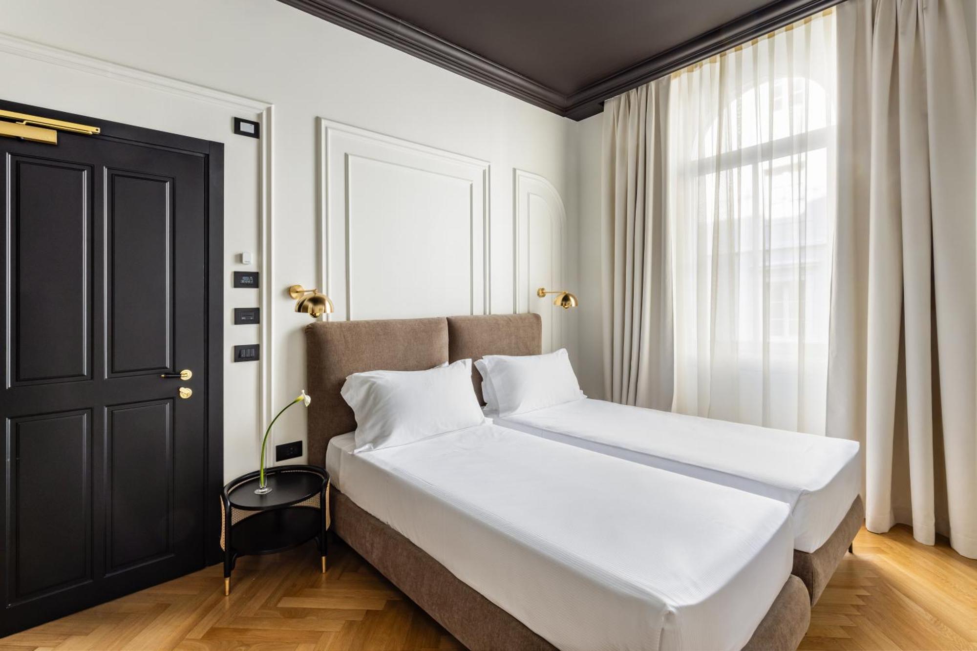 Hotel Continentale Trieste Esterno foto